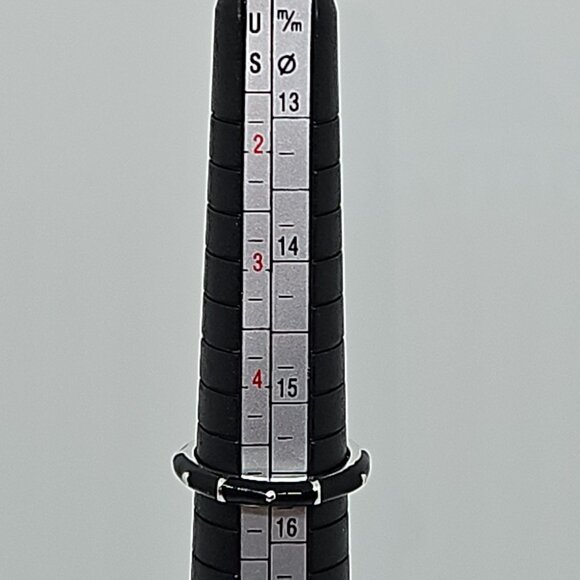 Black/Silver Tone Band Ring in size 5  - Sleek and Edgy Style! - Picture 7 of 7